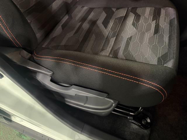 タフトG 走行1353キロ/LEDヘッドランプ/シートヒーター1年保証距離無制限 走行距離1353キロ サイドエアバッグ LEDヘッドランプ アイドリングストップ シートヒーター オート格納式ドアミラー 電動パーキングブレーキ(埼玉県)の中古車