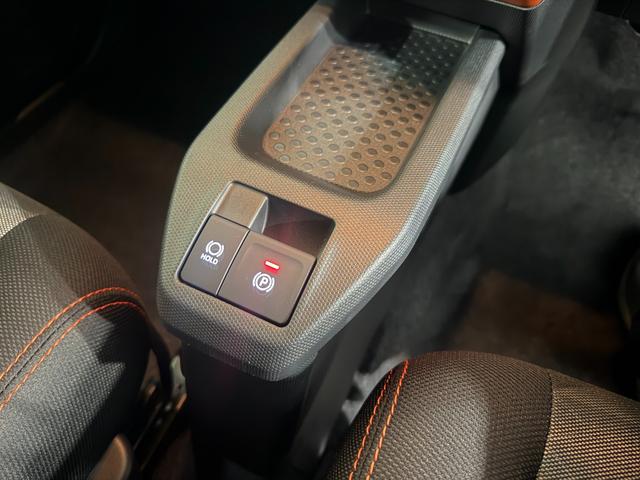 タフトG 走行1353キロ/LEDヘッドランプ/シートヒーター1年保証距離無制限 走行距離1353キロ サイドエアバッグ LEDヘッドランプ アイドリングストップ シートヒーター オート格納式ドアミラー 電動パーキングブレーキ(埼玉県)の中古車