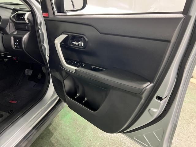 ロッキープレミアム　雹害／車検整備付／走行４３２８９キロ／９型ナビ純正フルセグナビ　パノラマモニター　ドラレコ　純正マット　サイドエアバッグ　ＬＥＤヘッドランプ　アイドリングストップ　シートヒーター　キーフリー　１年保証距離無制限　走行距離４３２８９キロ（東京都）の中古車