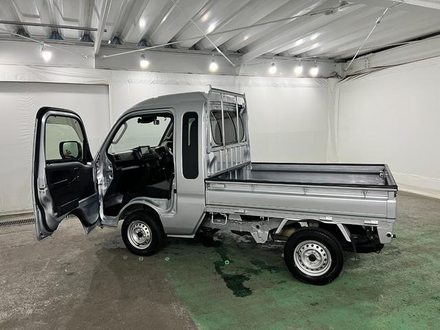 ハイゼットトラックジャンボエクストラ　車検整備付／走行２６８８０キロ／純正ナビ１年保証距離無制限　走行距離２６８８０キロ　純正フルセグナビ　ブルートゥース　ドラレコ　純正マット　クリアランスソナー　オートライト　ＬＥＤヘッドランプ　アイドリングストップ　大型ＬＥＤ荷台作業灯（埼玉県）の中古車