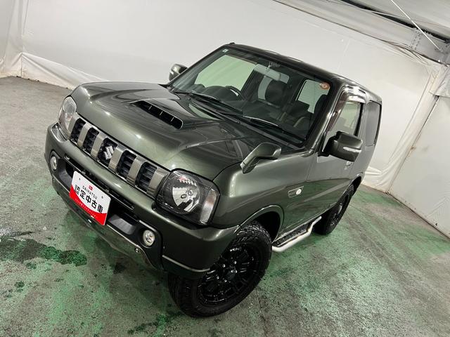 ジムニーランドベンチャー　車検整備付／４ＷＤ／ＭＴ／オーディオ１年保証距離無制限　走行距離４４０１１キロ　車検整備付　４ＷＤ　５速マニュアル　ＣＤオーディオ　マット　マニュアルエアコン（埼玉県）の中古車