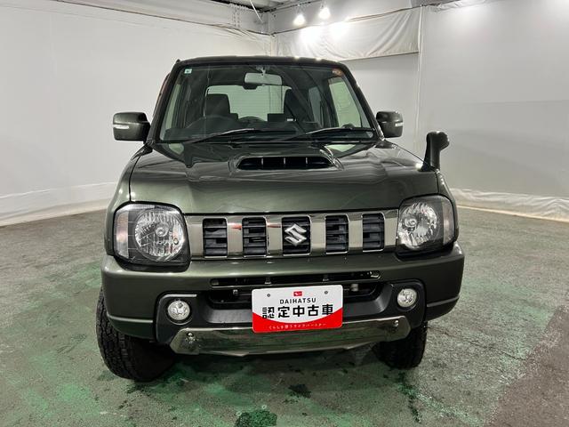 ジムニーランドベンチャー　車検整備付／４ＷＤ／ＭＴ／オーディオ１年保証距離無制限　走行距離４４０１１キロ　車検整備付　４ＷＤ　５速マニュアル　ＣＤオーディオ　マット　マニュアルエアコン（埼玉県）の中古車