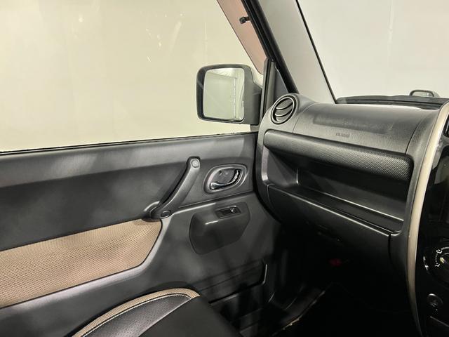 ジムニーランドベンチャー　車検整備付／４ＷＤ／ＭＴ／オーディオ１年保証距離無制限　走行距離４４０１１キロ　車検整備付　４ＷＤ　５速マニュアル　ＣＤオーディオ　マット　マニュアルエアコン（埼玉県）の中古車