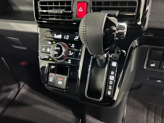 タントカスタムＲＳ　走行１３３９キロ／ＬＥＤヘッドランプ／マット１年保証距離無制限　走行距離１３３９キロ　マット　サイドエアバッグ　ＬＥＤヘッドランプ　アイドリングストップ　シートヒーター　両側電動スライドドア　オート格納式ドアミラー　電動パーキングブレーキ（埼玉県）の中古車