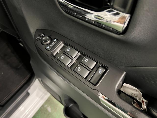 タントカスタムＲＳ　走行１３３９キロ／ＬＥＤヘッドランプ／マット１年保証距離無制限　走行距離１３３９キロ　マット　サイドエアバッグ　ＬＥＤヘッドランプ　アイドリングストップ　シートヒーター　両側電動スライドドア　オート格納式ドアミラー　電動パーキングブレーキ（埼玉県）の中古車