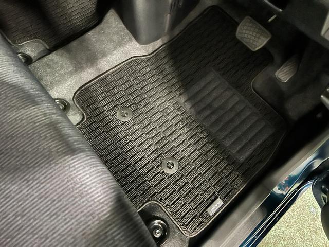 ムーヴG 走行2336キロ/フルセグナビ/バックカメラ/試乗車一年保証・走行距離無制限 フルセグナビ Bluetooth バックカメラ クリアランスソナー オートライト LEDヘッドライト 両側電動スライドドア(埼玉県)の中古車