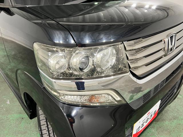 N−BOXカスタムG・Lパッケージ 走行68733キロ/ナビ/バックカメラ1年保証距離無制限 走行距離68733キロ ワンセグナビ バックカメラ 純正マット 助手席エアバッグ オートライト HIDヘッドランプ 片側電動スライドドア(埼玉県)の中古車