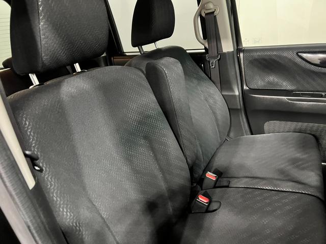 N−BOXカスタムG・Lパッケージ 走行68733キロ/ナビ/バックカメラ1年保証距離無制限 走行距離68733キロ ワンセグナビ バックカメラ 純正マット 助手席エアバッグ オートライト HIDヘッドランプ 片側電動スライドドア(埼玉県)の中古車