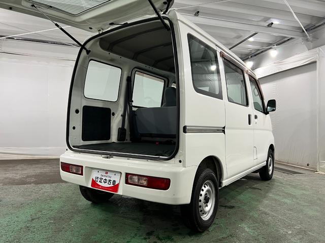 ピクシスバンスペシャル クリーンバージョン 走行72574キロ/ラジオ1年保証距離無制限 走行距離72574キロ FMAMラジオ 純正フロアマット(埼玉県)の中古車