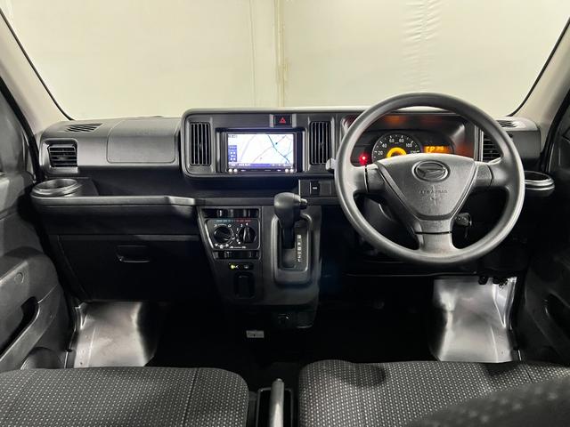 ハイゼットカーゴデラックスＳＡIII　走行７１９９２キロ／４ＷＤ／ナビ一年保証・走行距離無制限　ワンセグナビ　Ｂｌｕｅｔｏｏｔｈ　バックカメラ　ＥＴＣ　ＬＥＤヘッドライト　アイドリングストップ（埼玉県）の中古車