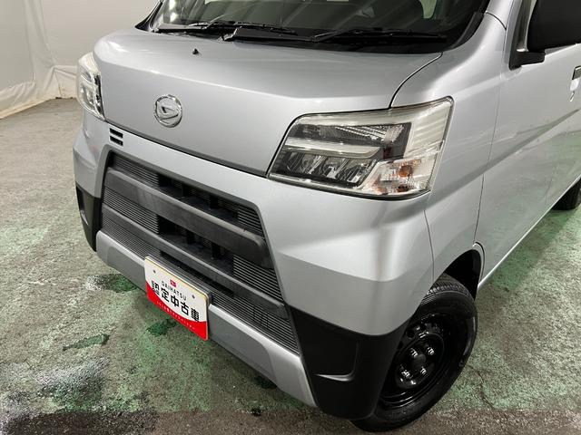 ハイゼットカーゴデラックスＳＡIII　走行７１９９２キロ／４ＷＤ／ナビ一年保証・走行距離無制限　ワンセグナビ　Ｂｌｕｅｔｏｏｔｈ　バックカメラ　ＥＴＣ　ＬＥＤヘッドライト　アイドリングストップ（埼玉県）の中古車