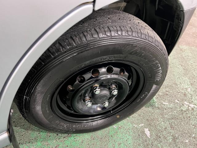 ハイゼットカーゴデラックスＳＡIII　走行７１９９２キロ／４ＷＤ／ナビ一年保証・走行距離無制限　ワンセグナビ　Ｂｌｕｅｔｏｏｔｈ　バックカメラ　ＥＴＣ　ＬＥＤヘッドライト　アイドリングストップ（埼玉県）の中古車
