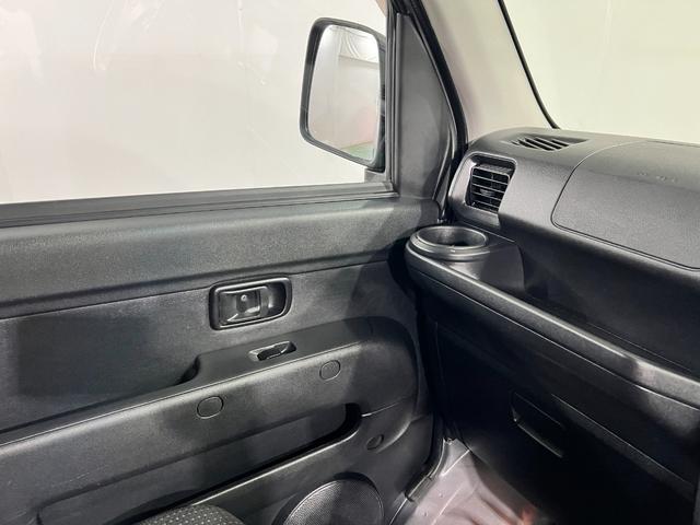 ハイゼットカーゴデラックスＳＡIII　走行７１９９２キロ／４ＷＤ／ナビ一年保証・走行距離無制限　ワンセグナビ　Ｂｌｕｅｔｏｏｔｈ　バックカメラ　ＥＴＣ　ＬＥＤヘッドライト　アイドリングストップ（埼玉県）の中古車