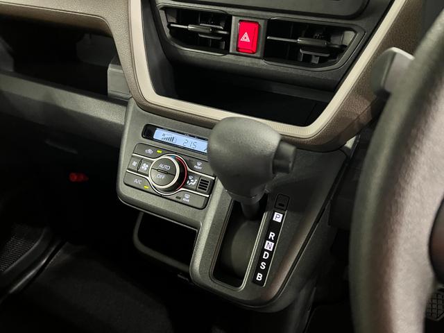 ムーヴX 走行595キロ/LEDヘッドランプ/片側電動スライドドア1年保証距離無制限 走行距離595キロ 純正マット サイドエアバッグ LEDヘッドランプ アイドリングストップ 片側電動スライドドア オート格納式ドアミラー(埼玉県)の中古車