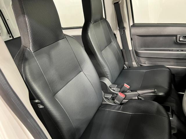 ハイゼットカーゴスペシャル一年保証・走行距離無制限　助手席エアバック　純正カーペットマット　クリアランスソナー　オートライト　アイドリングストップ（埼玉県）の中古車