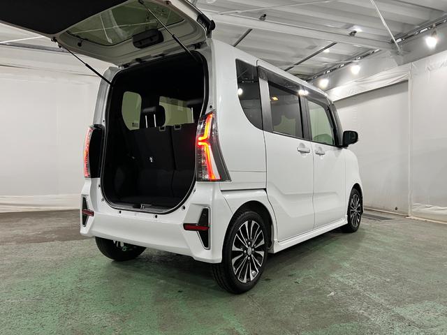 タントカスタムＲＳセレクション　走行１７４０７キロ／純正ナビ１年保証距離無制限　走行距離１７４０７キロ　純正フルセグナビ　パノラマモニター　純正マット　サイドエアバッグ　ＬＥＤヘッドランプ　アイドリングストップ　シートヒーター　両側電動スライドドア（埼玉県）の中古車