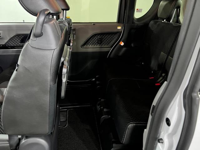 タントカスタムＲＳセレクション　走行１７４０７キロ／純正ナビ１年保証距離無制限　走行距離１７４０７キロ　純正フルセグナビ　パノラマモニター　純正マット　サイドエアバッグ　ＬＥＤヘッドランプ　アイドリングストップ　シートヒーター　両側電動スライドドア（埼玉県）の中古車