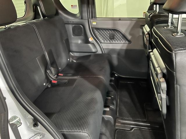 タントカスタムＲＳセレクション　走行１７４０７キロ／純正ナビ１年保証距離無制限　走行距離１７４０７キロ　純正フルセグナビ　パノラマモニター　純正マット　サイドエアバッグ　ＬＥＤヘッドランプ　アイドリングストップ　シートヒーター　両側電動スライドドア（埼玉県）の中古車