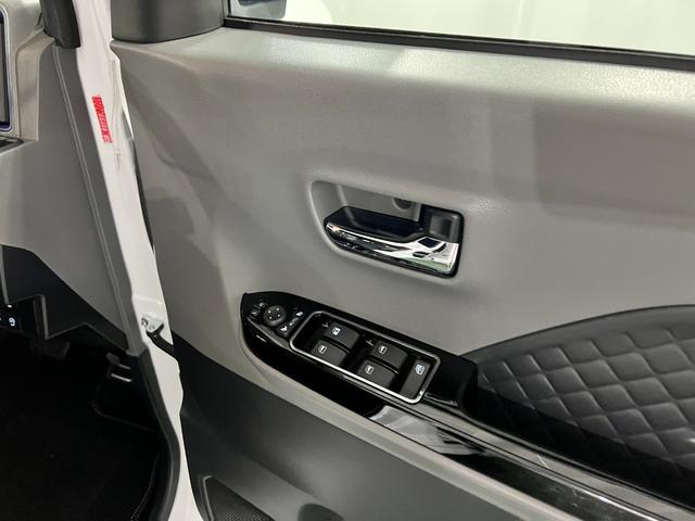 タントカスタムＲＳセレクション　走行１７４０７キロ／純正ナビ１年保証距離無制限　走行距離１７４０７キロ　純正フルセグナビ　パノラマモニター　純正マット　サイドエアバッグ　ＬＥＤヘッドランプ　アイドリングストップ　シートヒーター　両側電動スライドドア（埼玉県）の中古車