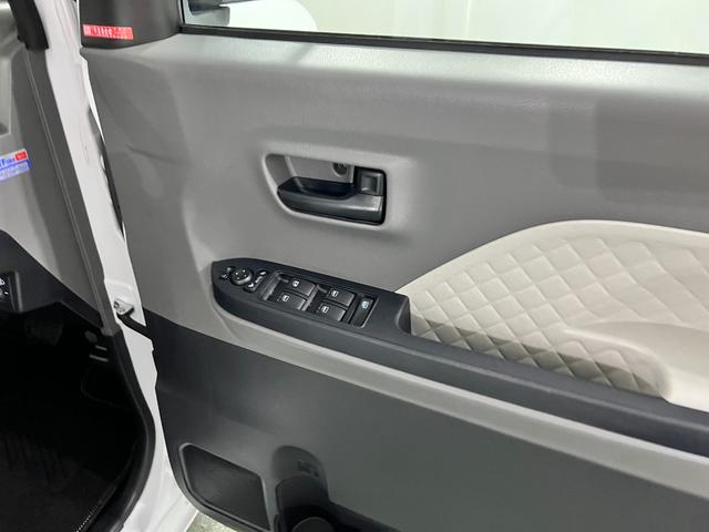 タントＸセレクション　雹害／走行４２２６１キロ／純正ナビ／ドラレコ１年保証距離無制限　走行距離４２２６１キロ　純正フルセグナビ　バックカメラ　ドラレコ　純正マット　サイドエアバッグ　ＬＥＤヘッドランプ　アイドリングストップ　シートヒーター　両側電動スライドドア（埼玉県）の中古車