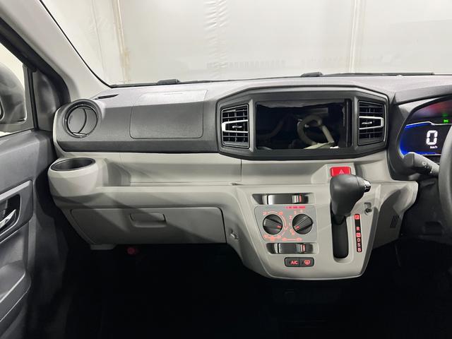 ミライースX SAIII 走行847キロ/LEDヘッドランプ/マット1年保証距離無制限 走行距離847キロ フロアマット クリアランスソナー オートライト LEDヘッドランプ アイドリングストップ キーレスエントリー(埼玉県)の中古車