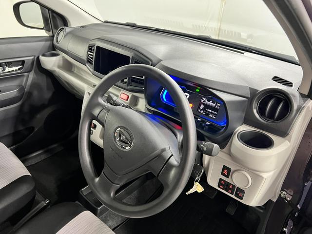 ミライースX SAIII 走行847キロ/LEDヘッドランプ/マット1年保証距離無制限 走行距離847キロ フロアマット クリアランスソナー オートライト LEDヘッドランプ アイドリングストップ キーレスエントリー(埼玉県)の中古車