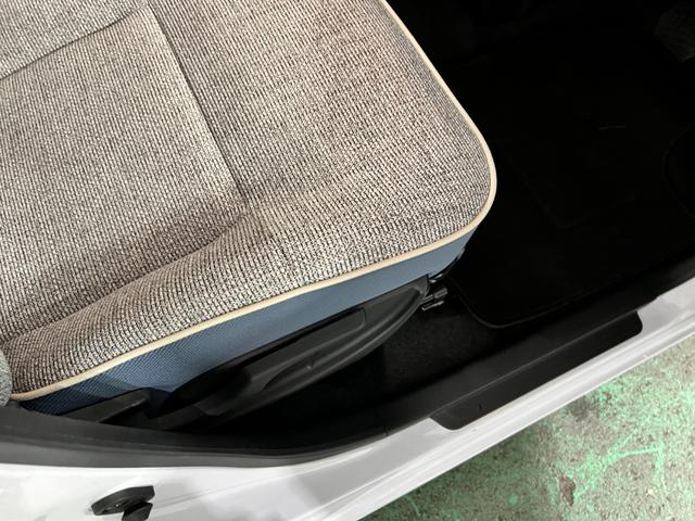 ムーヴキャンバスストライプスG 走行1031キロ/シートヒーター/両側電動1年保証距離無制限 走行距離1031キロ マット サイドエアバッグ LEDヘッドランプ アイドリングストップ シートヒーター 両側電動スライドドア オート格納式ドアミラー 電動パーキングブレーキ(埼玉県)の中古車