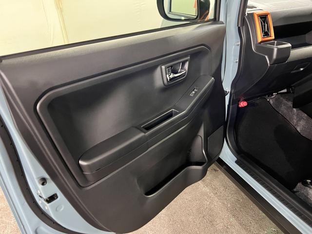 タフトGターボ 走行1260キロ/社用車UP/LEDヘッドランプ1年保証距離無制限 走行距離1260キロ 純正マット 助手席エアバッグ サイドエアバッグ LEDヘッドランプ アイドリングストップ シートヒーター オート格納式ドアミラー 電動パーキングブレーキ(埼玉県)の中古車