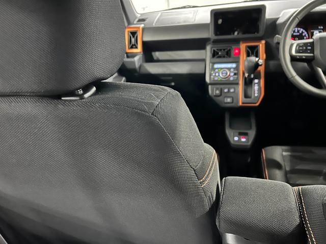 タフトGターボ 走行1260キロ/社用車UP/LEDヘッドランプ1年保証距離無制限 走行距離1260キロ 純正マット 助手席エアバッグ サイドエアバッグ LEDヘッドランプ アイドリングストップ シートヒーター オート格納式ドアミラー 電動パーキングブレーキ(埼玉県)の中古車