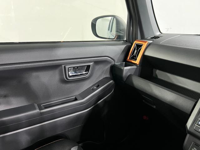 タフトGターボ 走行1260キロ/社用車UP/LEDヘッドランプ1年保証距離無制限 走行距離1260キロ 純正マット 助手席エアバッグ サイドエアバッグ LEDヘッドランプ アイドリングストップ シートヒーター オート格納式ドアミラー 電動パーキングブレーキ(埼玉県)の中古車