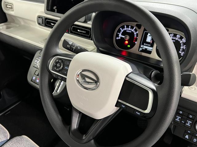 ムーヴキャンバスストライプスG 走行2404キロ/LEDヘッドランプ/マット1年保証距離無制限 走行距離2404キロ 純正マット サイドエアバッグ LEDヘッドランプ アイドリングストップ シートヒーター 両側電動スライドドア オート格納式ドアミラー(埼玉県)の中古車