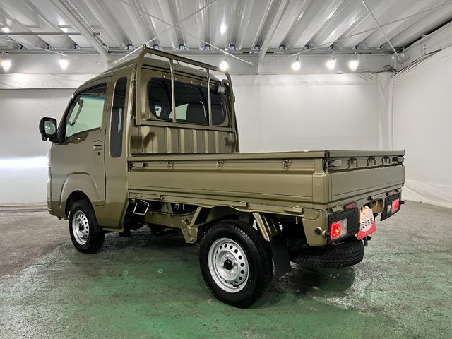 ハイゼットトラックジャンボエクストラ 4WD/走行10850キロ/純正マット1年保証距離無制限 走行距離10850キロ 純正フロアマット 助手席エアバック クリアランスソナー オートライト LEDヘッドランプ アイドリングストップ 大型LED荷台作業灯(埼玉県)の中古車