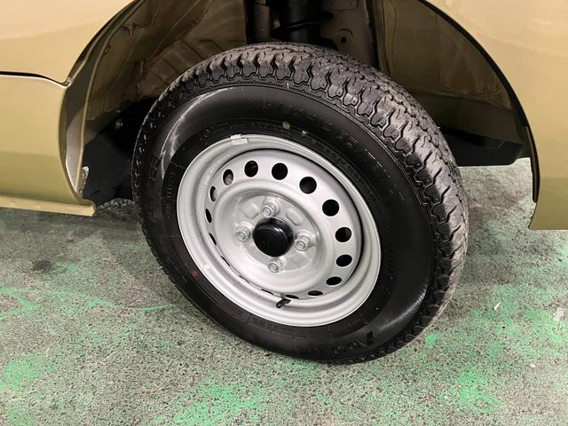 ハイゼットトラックジャンボエクストラ 4WD/走行10850キロ/純正マット1年保証距離無制限 走行距離10850キロ 純正フロアマット 助手席エアバック クリアランスソナー オートライト LEDヘッドランプ アイドリングストップ 大型LED荷台作業灯(埼玉県)の中古車