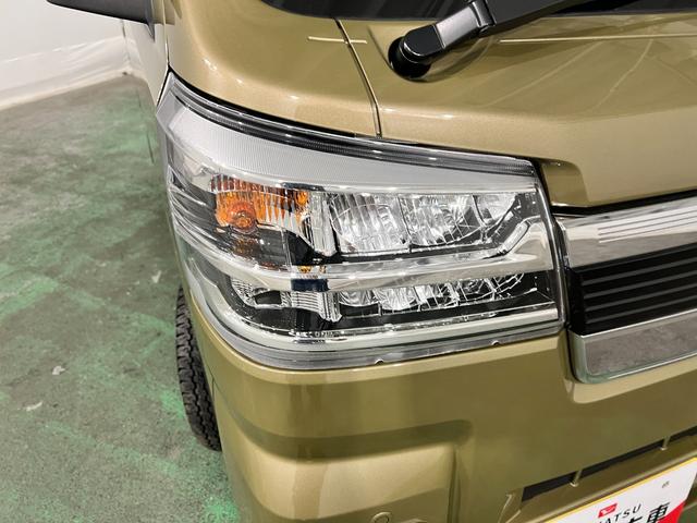 ハイゼットトラックジャンボエクストラ 4WD/走行10850キロ/純正マット1年保証距離無制限 走行距離10850キロ 純正フロアマット 助手席エアバック クリアランスソナー オートライト LEDヘッドランプ アイドリングストップ 大型LED荷台作業灯(埼玉県)の中古車