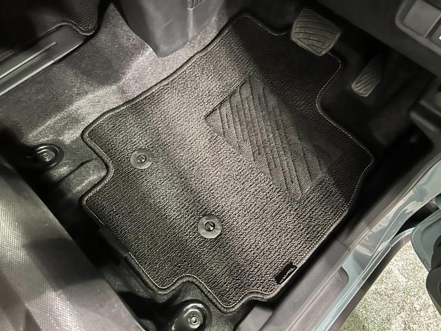 タントファンクロスターボ 走行中394キロ/LEDヘッドランプ1年保証距離無制限 走行距離5394キロ 純正マット サイドエアバッグ LEDヘッドランプ アイドリングストップ シートヒーター 両側電動スライドドア オート格納式ドアミラー 電動パーキングブレーキ(埼玉県)の中古車