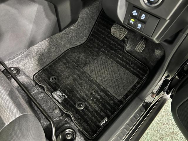 タフトGターボ 走行15024キロ純正9型ナビ/Bカメラ/ドラレコ1年保証距離無制限 走行距離15024キロ 純正フルセグナビ バックカメラ ドラレコ 純正マット サイドエアバッグ LEDヘッドランプ アイドリングストップ シートヒーター オート格納式ドアミラー(埼玉県)の中古車