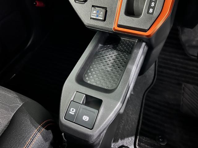 タフトGターボ 走行15024キロ純正9型ナビ/Bカメラ/ドラレコ1年保証距離無制限 走行距離15024キロ 純正フルセグナビ バックカメラ ドラレコ 純正マット サイドエアバッグ LEDヘッドランプ アイドリングストップ シートヒーター オート格納式ドアミラー(埼玉県)の中古車