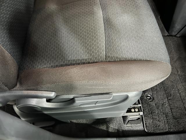 トールＸ　走行５２１７０キロ／純正ナビ／シートヒーター一年保証・走行距離無制限　フルセグナビ　Ｂｌｕｅｔｏｏｔｈ　クリアランスソナー　オートライト　シートヒーター　片側電動スライドドア（埼玉県）の中古車