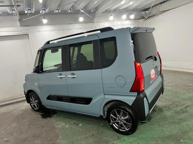 タントファンクロスリミテッド　走行３２７１キロ／展示／試乗車１年保証・走行距離無制限　サイドエアバック　クリアランスソナー　オートマチックハイビーム　オートライト　ＬＥＤヘッドライト　ベンチシート　シートヒーター　両側電動スライドドア（埼玉県）の中古車