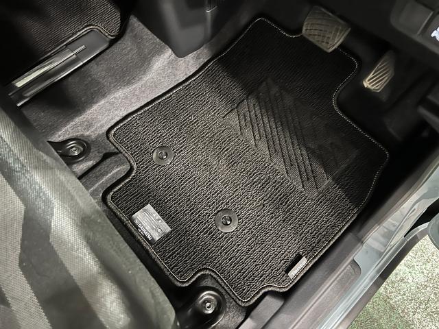 タントファンクロスリミテッド　走行３２７１キロ／展示／試乗車１年保証・走行距離無制限　サイドエアバック　クリアランスソナー　オートマチックハイビーム　オートライト　ＬＥＤヘッドライト　ベンチシート　シートヒーター　両側電動スライドドア（埼玉県）の中古車