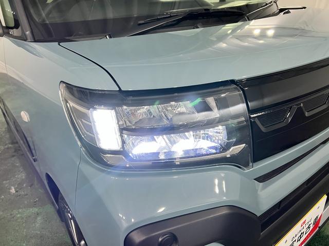 タントファンクロスリミテッド　走行３２７１キロ／展示／試乗車１年保証・走行距離無制限　サイドエアバック　クリアランスソナー　オートマチックハイビーム　オートライト　ＬＥＤヘッドライト　ベンチシート　シートヒーター　両側電動スライドドア（埼玉県）の中古車