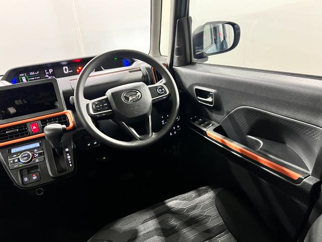 タントファンクロスリミテッド　走行３２７１キロ／展示／試乗車１年保証・走行距離無制限　サイドエアバック　クリアランスソナー　オートマチックハイビーム　オートライト　ＬＥＤヘッドライト　ベンチシート　シートヒーター　両側電動スライドドア（埼玉県）の中古車