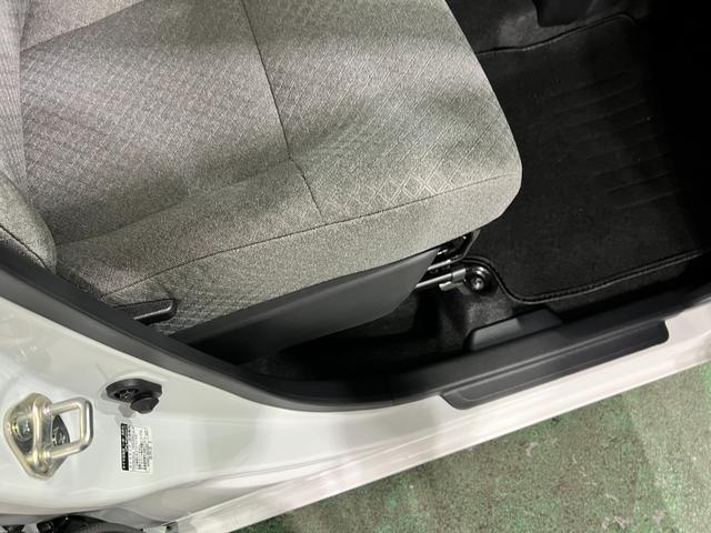 タントL 走行1325キロ/LEDヘッドランプ/両側スライドドア1年保証距離無制限 走行距離1325キロ 純正マット サイドエアバッグ LEDヘッドランプ アイドリングストップ 両側スライドドア オート格納式ドアミラー(埼玉県)の中古車