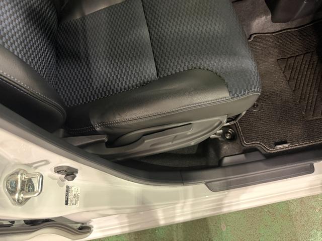 タントカスタムＲＳ　走行４７１９８キロ／クリアランスソナー１年保証・走行距離無制限　サイドエアバック　クリアランスソナー　オートマチックハイビーム　オートライト　ＬＥＤヘッドライト　ベンチシート　シートヒーター　両側電動スライドドア（埼玉県）の中古車