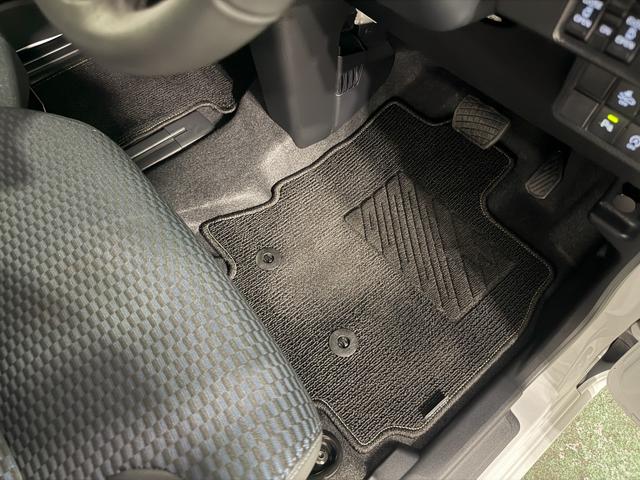 タントカスタムＲＳ　走行４７１９８キロ／クリアランスソナー１年保証・走行距離無制限　サイドエアバック　クリアランスソナー　オートマチックハイビーム　オートライト　ＬＥＤヘッドライト　ベンチシート　シートヒーター　両側電動スライドドア（埼玉県）の中古車