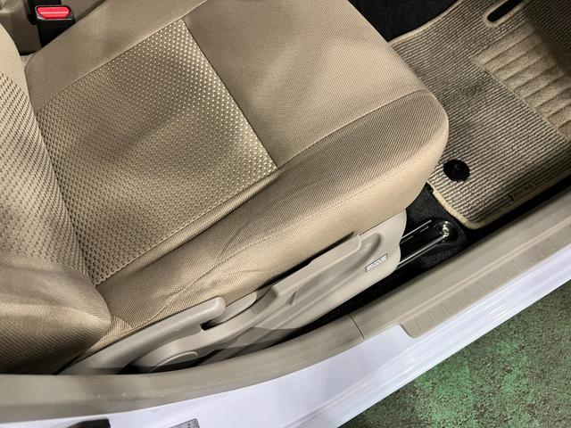 ミライースG 車検整備付/走行96415キロ/CDチューナー/マット1年保証距離無制限 走行距離96415キロ CDチューナー 純正カーペットマット 助手席エアバック アイドリングストップ オートエアコン 電動格納式ドアミラー(埼玉県)の中古車