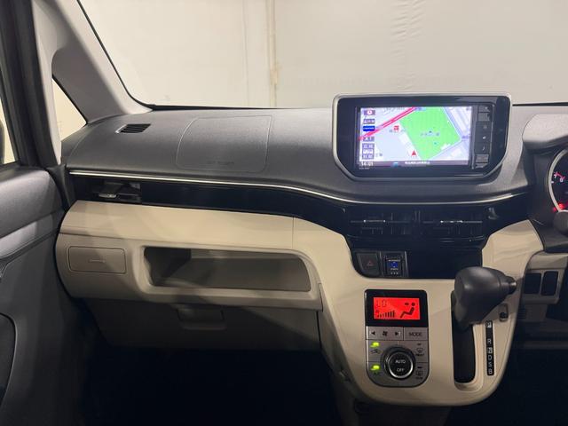 ムーヴＸリミテッドII　ＳＡ３　走行９２０００キロ／ナビ／Ｂカメラ一年保証・走行距離無制限　フルセグナビ　Ｂｌｕｅｔｏｏｔｈ　バックカメラ　オートライト　ＬＥＤヘッドライト　シートヒーター（埼玉県）の中古車