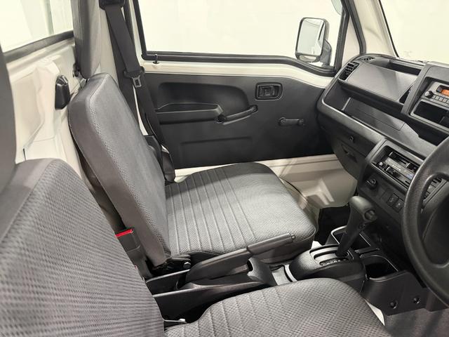 ハイゼットトラックスタンダードＳＡIIIｔ走行９１３６キロ／オートマ一年保証・走行距離無制限　走行９１３６キロ　ＡＭＦＭラジオ　ＬＥＤヘッドライト　エアコン　パワステ　純正マット　板キー　２ＷＤ（埼玉県）の中古車