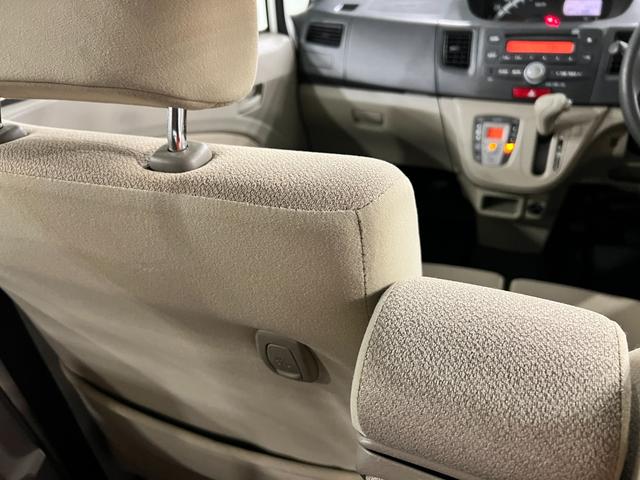 ムーヴＬ　走行７８８９１キロ／ＣＤチューナー／塗装はがれ一年保証・走行距離無制限　走行７８８９１キロ　助手席エアバック　純正カーペットマット　アイドリングストップ　ベンチシート（埼玉県）の中古車