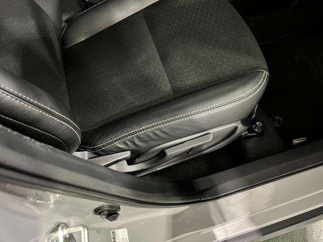 ロッキープレミアムＧ　走行６０１８０キロ／車検整備付／ナビ／ドラレコ一年保証・走行距離無制限　フルセグナビ　Ｂｌｕｅｔｏｏｔｈ　バックカメラ　ドラレコ　ＥＴＣ　クリアランスソナー　ＬＥＤヘッドライト　シートヒーター（埼玉県）の中古車